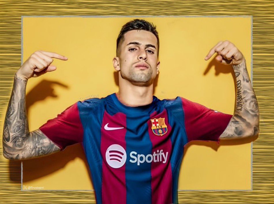 Cancelo na Barcelona ni suala la Muda