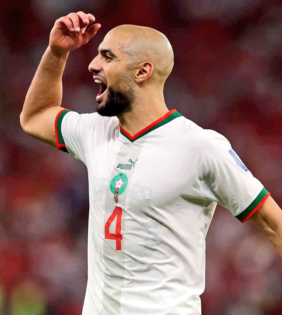 Amrabat Sasa Kuelekea United kwa Mkopo