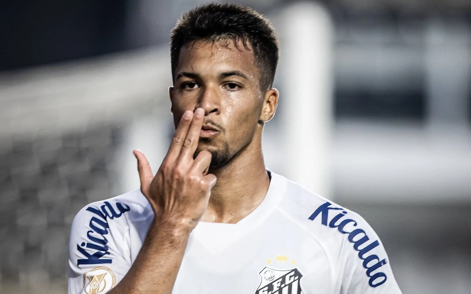 Roma Wameachana na Mshambuliaji wa Santos Marcos Leonardo