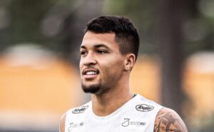 Roma Wameachana na Mshambuliaji wa Santos Marcos Leonardo