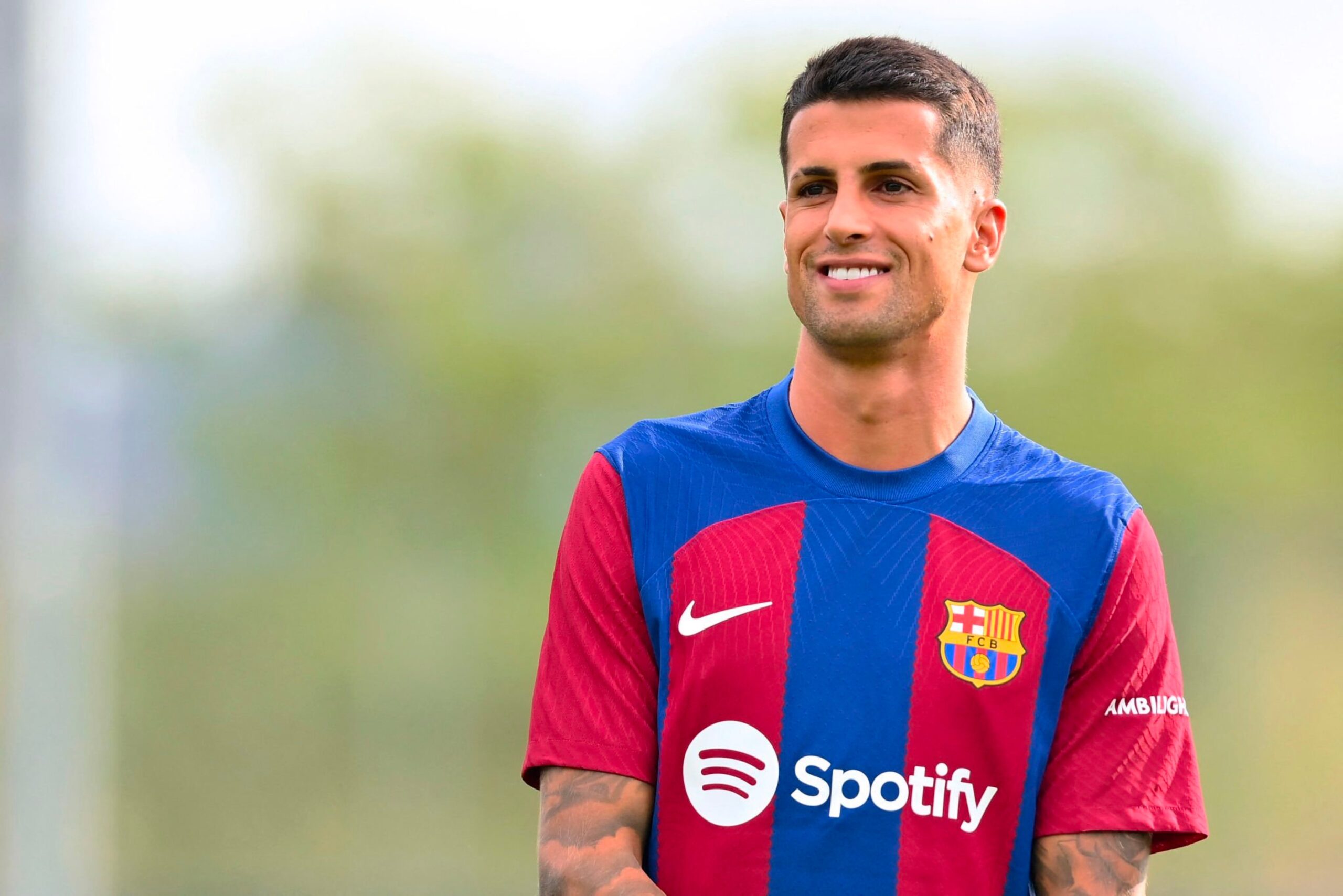 Cancelo: Ndoto Yangu ilikua kucheza Barca