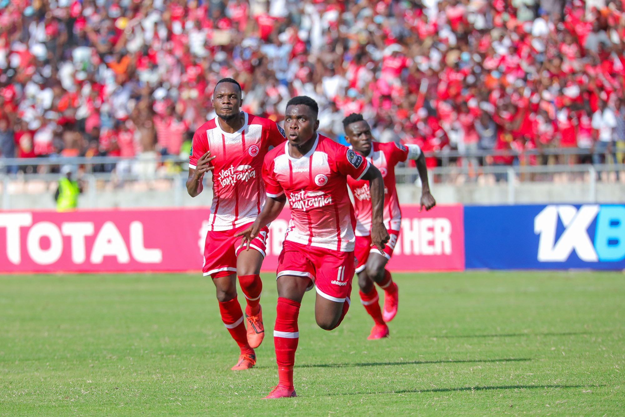 Simba Kumenyana na Al Ahly