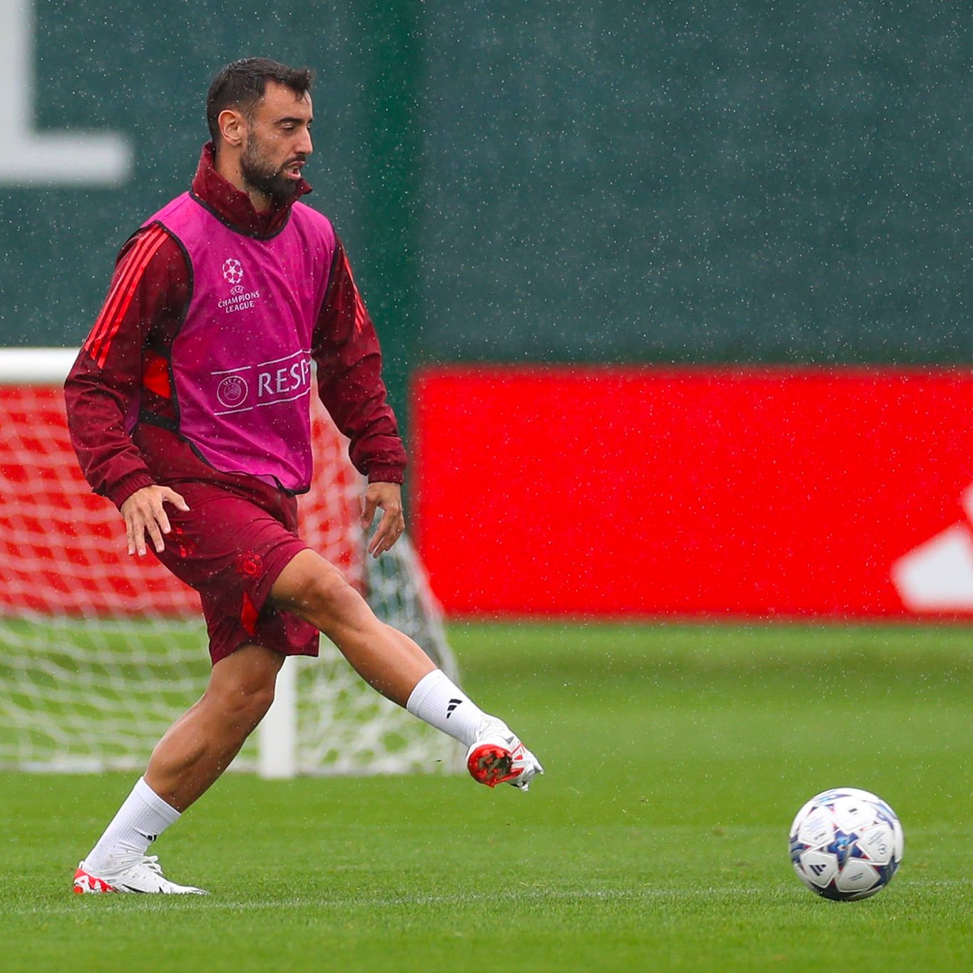 Manchester United Yakanusha Mpasuko Kwenye Timu