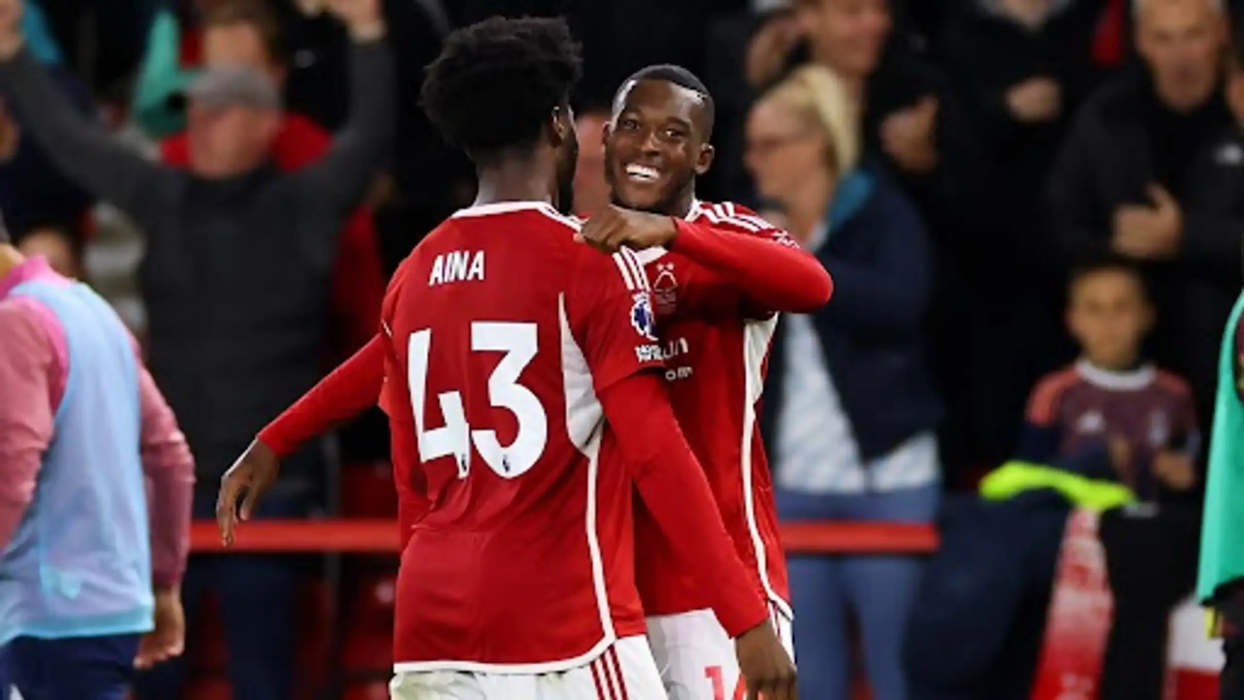 Hudson-Odoi Aipatia Nottingham Forest Pointi 1