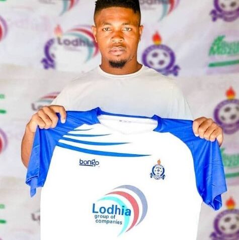 Mdamu Bado Ana Ndoto za Kucheza Mpira