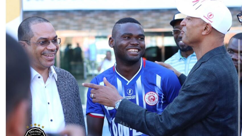 SIMBA,MAZEMBE KUSHIRIKIANA