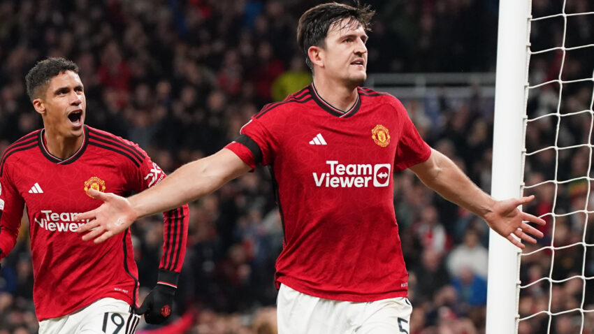 Ten Hag: "Maguire Anamuweka Varane Nje ya Timu"