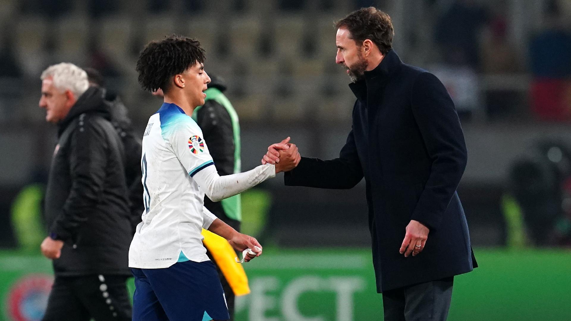 Southgate Aisifia Uingereza Licha ya Kupata Sare Jana