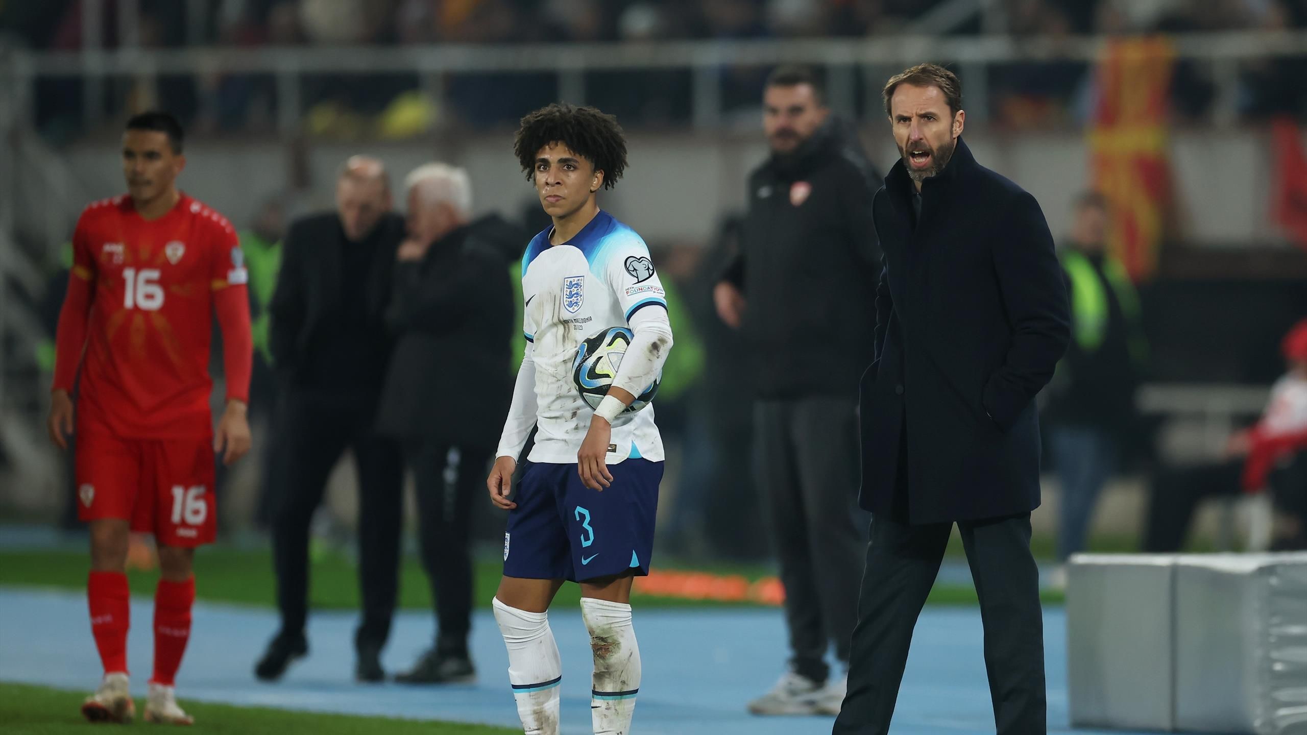 Southgate Aisifia Uingereza Licha ya Kupata Sare Jana