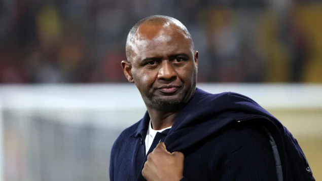 Genoa Yamteua Patrick Vieira Kama Kocha Wao Mkuu