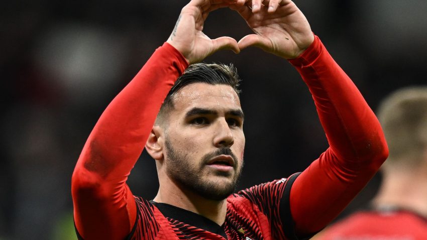 Theo Hernandez Anaweza Kuukosa Mchezo Dhidi ya Roma