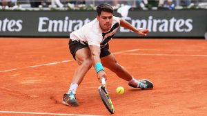 Carlos Alcaraz Atinga Nusu Fainali French Open.