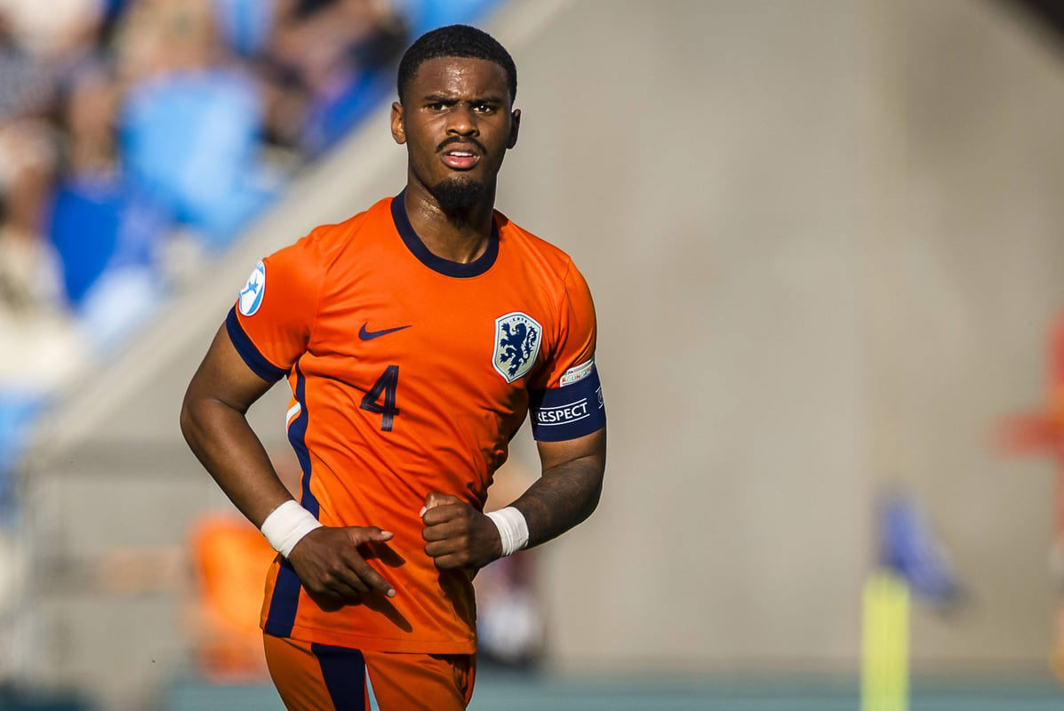 Jorrel Hato Atua Chelsea, Mkataba Wa Miaka 7 Kwa Kijana Wa Kiholanzi