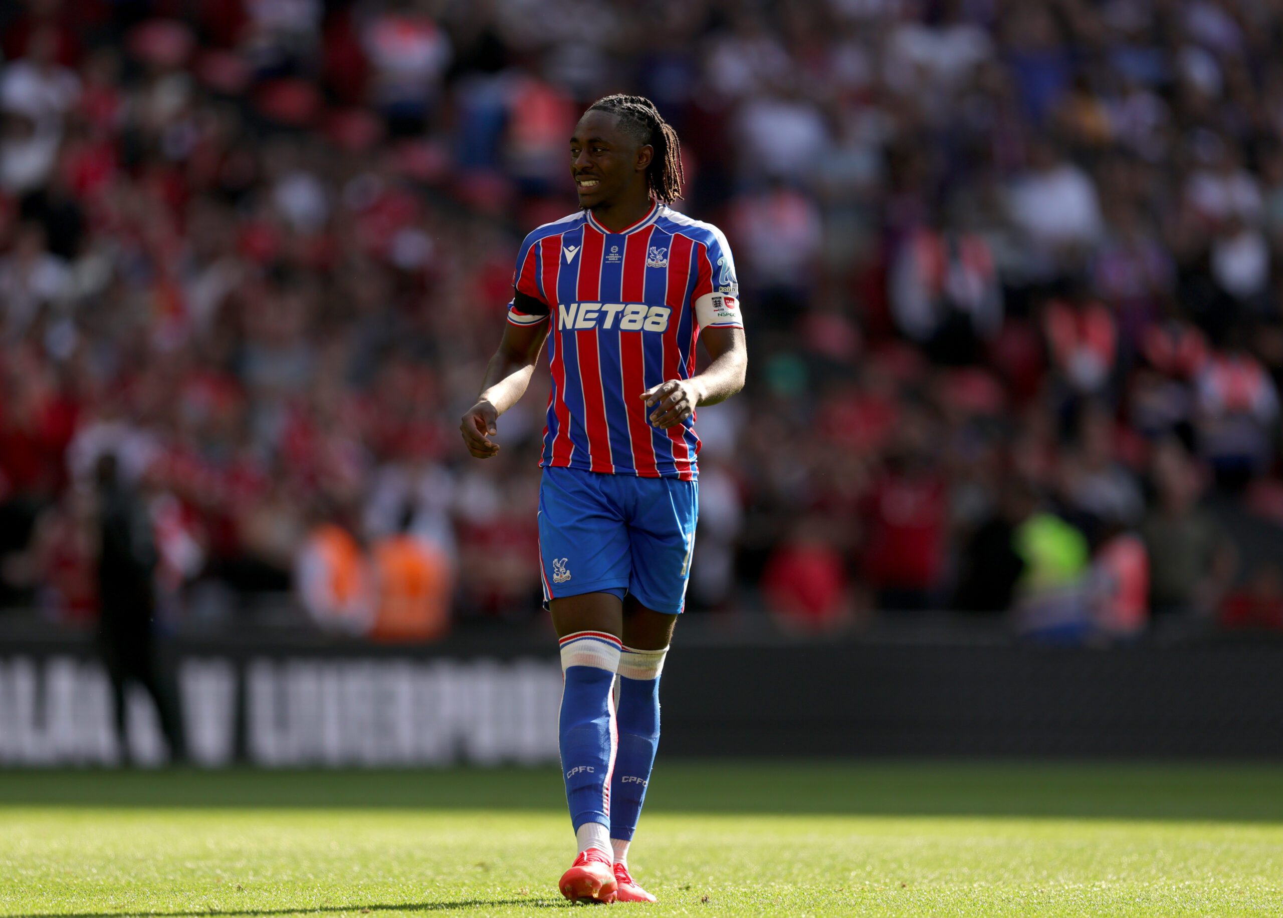 Walcott Amshauri Eberechi Eze Kuhusu Kujiunga na Arsenal