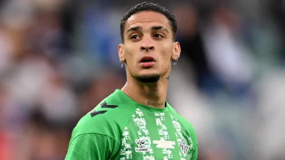 Real Betis Wabadili Mustakabali Wa Mkataba Wa Antony