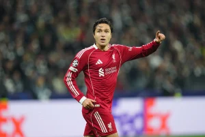 Slot Asisitiza Kuwa Liverpool Wana Chaguzi Nyingi Kwenye Nafasi Anayocheza Chiesa