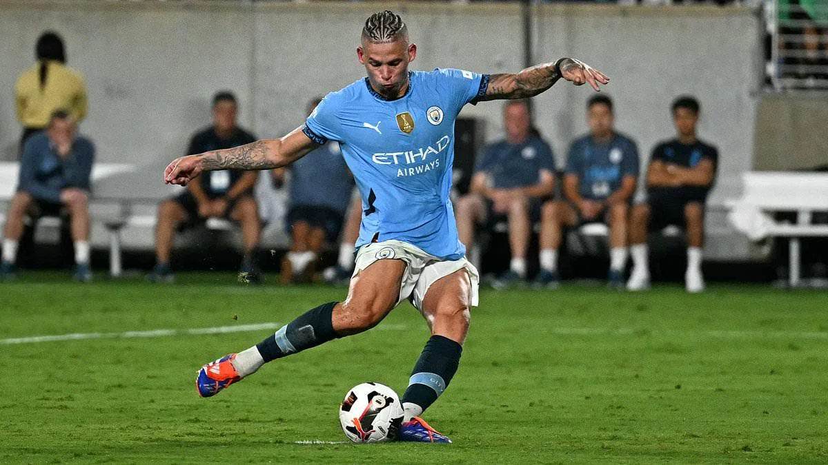 Phillips Apata Njia ya Kutoroka Manchester City