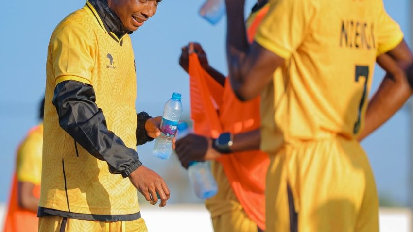 Yanga Kuwafanyia Umafia JS Kabylie Mechi ya Mwisho