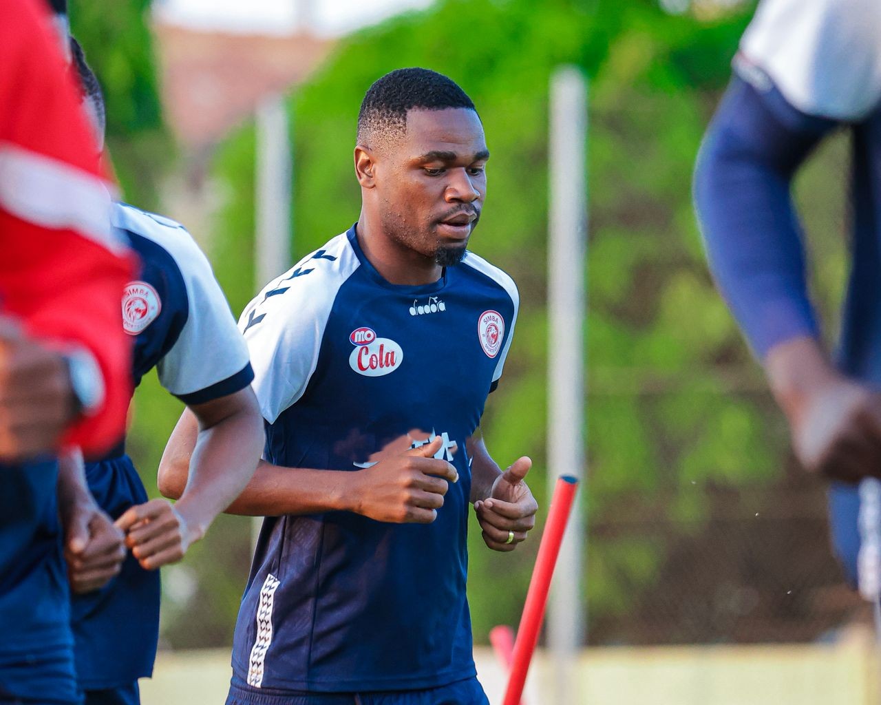 Simba SC Kuwakosa Gueye Na Kapombe Dhidi ya Stade Malien