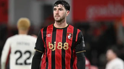 Roma Wanashindana na Juventus Kumpata Beki wa Bournemouth, Federico Senesi.