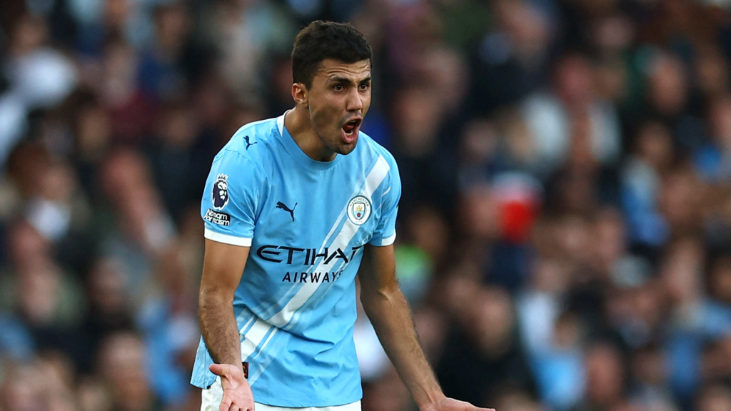 Manchester City Yataka Kumwongezea Mkataba Rodri