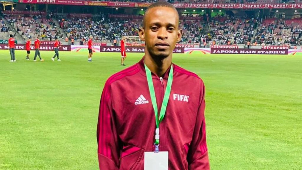 Mwamuzi Aliyekataa Goli la Simba kwenye Dabi ya Kariakoo Afungiwa miezi Sita