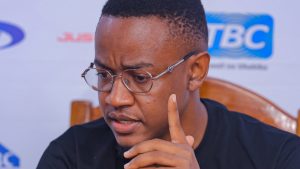 Yanga SC Yatoa Onyo kwa Mashabiki Kufuatia Vitendo vya Kurusha Vitu Uwanjani