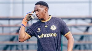 Djigui Diarra Afungiwa Mechi 3, Atozwa Milioni 4 Kwa Makosa Mawili