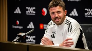 Michael Carrick Aitaka Manchester United Ionyeshe Kiwango Bora Dhidi ya Aston Villa