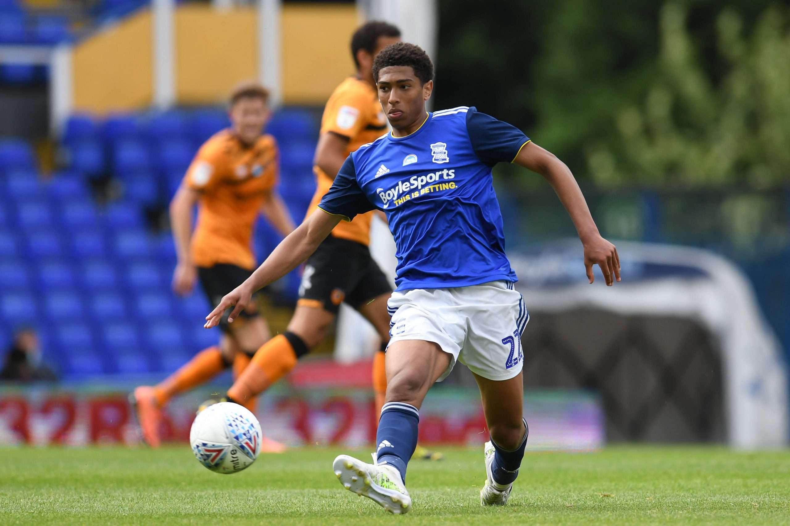 Bellingham Awekewa Makadirio Muda wa Kurudi Birmingham