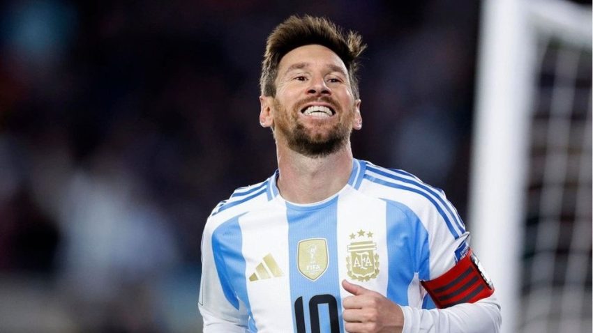 Batistuta Amchagua Maradona Kumzidi Messi Kwa Ubora