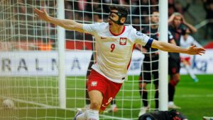 Juventus na AC Milan Wanamuwinda Lewandowski 