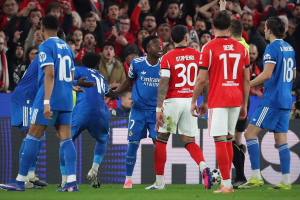 UEFA Yatoza Faini Benfica Kwa Tabia ya Mashabiki, Tukio la Ubaguzi Lachunguzwa