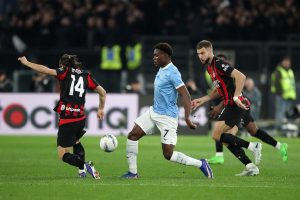 Lazio Waizamisha AC Milan, Mbio za Ubingwa