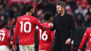 Wayne Rooney Amuunga Mkono Michael Carrick Kuinoa Manchester United