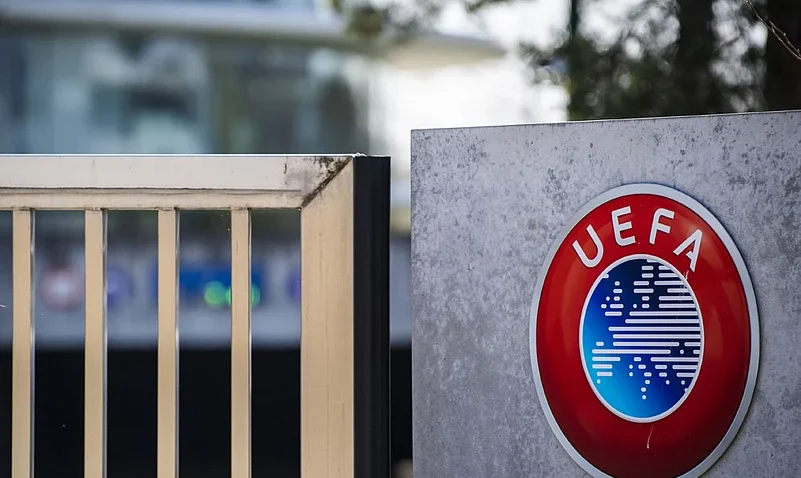 UEFA Yatoza Faini Benfica Kwa Tabia ya Mashabiki, Tukio la Ubaguzi Lachunguzwa