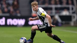 Liverpool Wanamuona Lewis Hall Kama Mbadala Bora wa Muda Mrefu wa Andy Robertson.