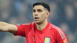 Juventus Wamuweka Emiliano Martínez Kwenye Orodha ya Usajili Wao