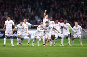 Watkins Afunga, Aston Villa Yapata Ushindi Dhidi ya Lille