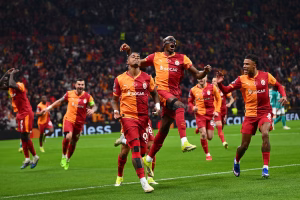 Galatasaray Wang'ara Dhidi ya Liverpool Nyumbani