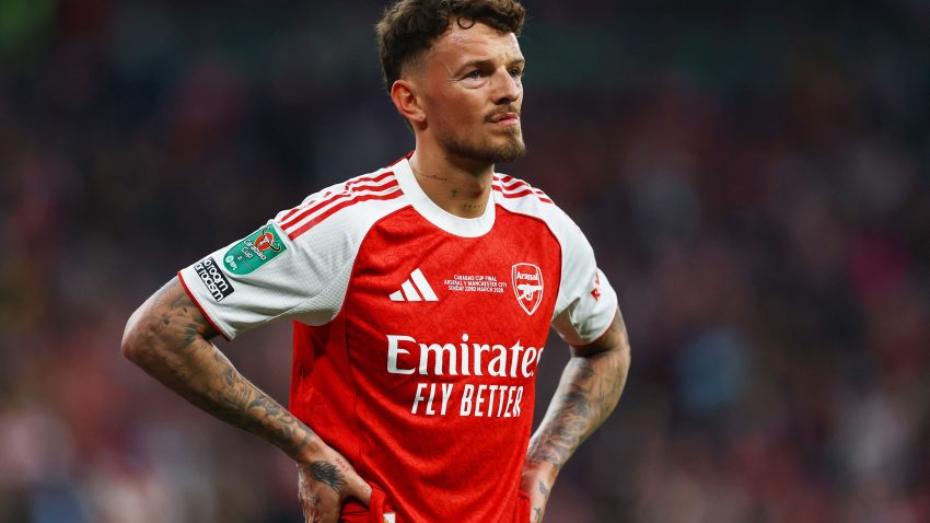 Arsenal Wako Tayari Kumuaga Ben White, Huku Tino Livramento Akiwa Chaguo lao Kuu