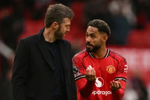 Manchester United Hawajawasiliana na Makocha Wowote Wakati wa Kipindi cha Michael Carrick.