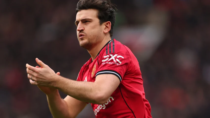 Harry Maguire Athibitisha Mazungumzo ya Mkataba na Atabiri Makubwa kwa Manchester United