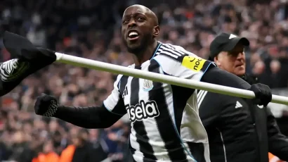 Newcastle Wafungua Mlango Kumuuza Yoane Wissa, Villa, Spurs na Forest Zatajwa