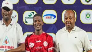 Mwamuzi Kutoka Kenya Kuchezesha Fainali ya Muungano Simba, Yanga    