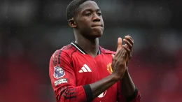 Carrick Asukuma Kwa Kasi Mpango Wa Usajili Wa Mainoo