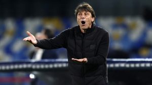 Napoli Yachagua Mbadala Ikiwa Conte Ataondoka Kuchukua Nafasi ya Kocha wa Timu ya Taifa ya Italia