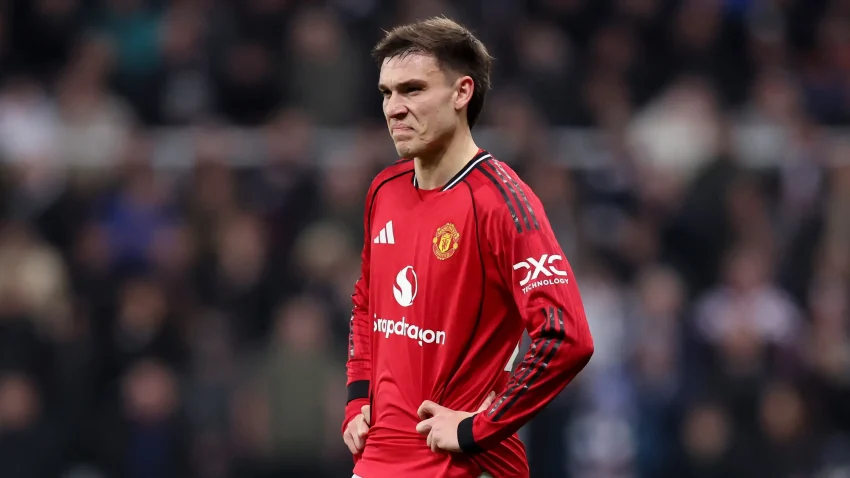 United Wapanga Dili Kumuachia Ugarte Kumnasa Sandro Tonali