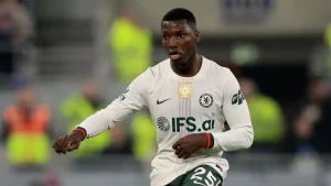 Chelsea Wanatarajiwa Kumpa Kiungo Moises Caicedo Mkataba Mpya