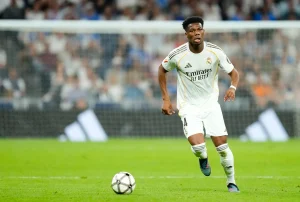 Manchester United wanamfikiria kumsajili Aurelien Tchouameni